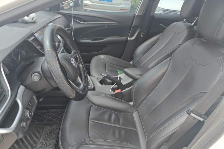 Used Buick GT 2018 18T Automatic Elite Model