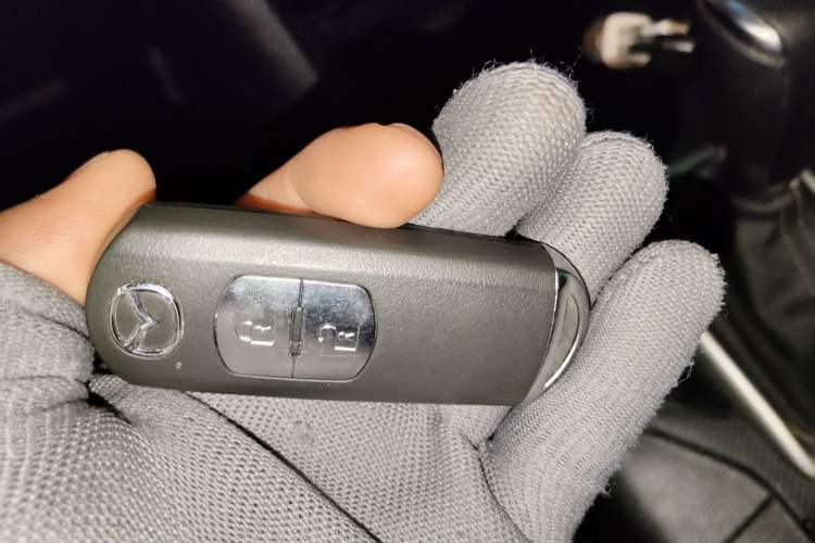 Used Mazda 3 Axela 2019 Cloud-Control Edition Hatchback 1.5L Automatic Comfort Model China VI Standard