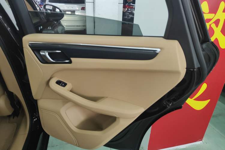 Used Porsche Macan 2014 Macan 2.0T