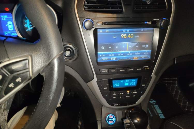 Used GAC Trumpchi GS5 2012 2.0L Automatic Two-Wheel Drive Anniversary Edition
