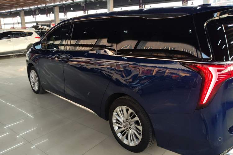 Used Buick Century 2023 2.0T Six-Seater Yinshi Edition