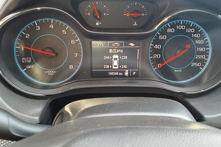 Used Chevrolet Cruze 2017 1.5L Automatic Pioneer Sunroof Edition