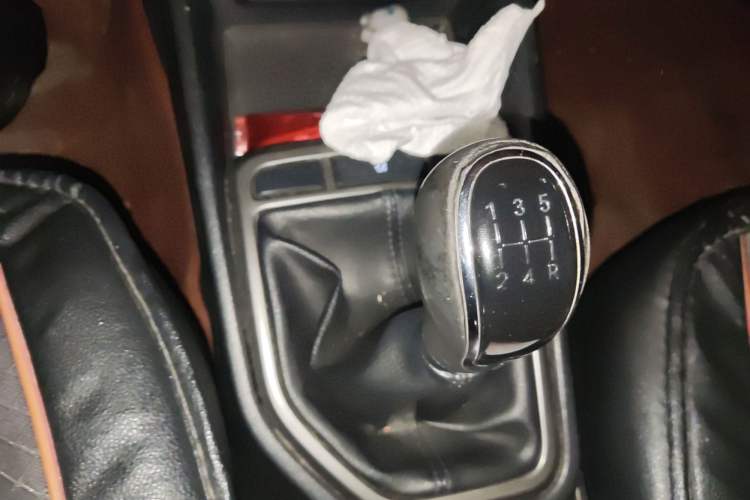 Used Changan Eado 2015 1.6L Manual Luxury Model China IV Standard