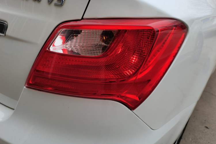 Used CHANGAN Alsvin V3 2015 1.4L Manual Meiruan Model China V Standard Right Rear Taillight
