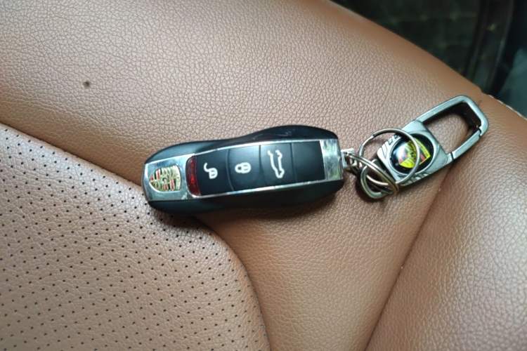 Used Zotye SR9 2017 2.0T Manual "Ultimate Light" Edition