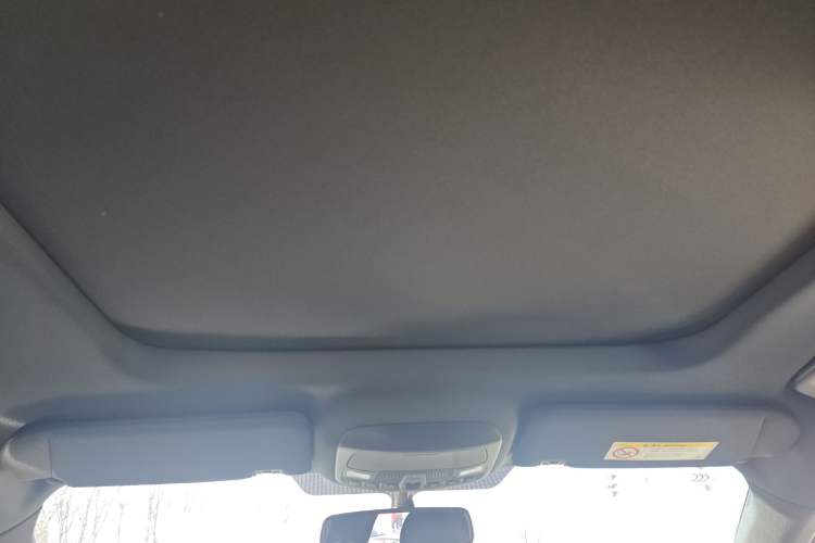 Used Lincoln MKC 2017 2.0T Two-Wheel-Drive Luxury Edition
