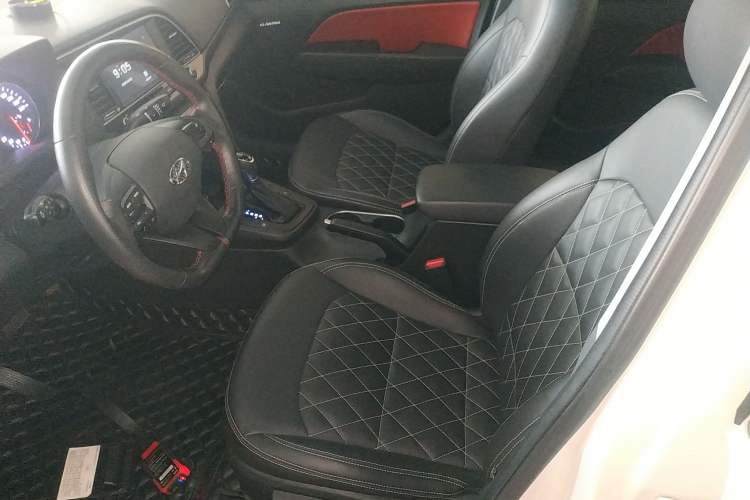 Used Hyundai Elantra (6th Generation / Lingdong) 2018 1.4T Dual-Clutch Xuan Dong · Dynamic Edition Left Front Seat