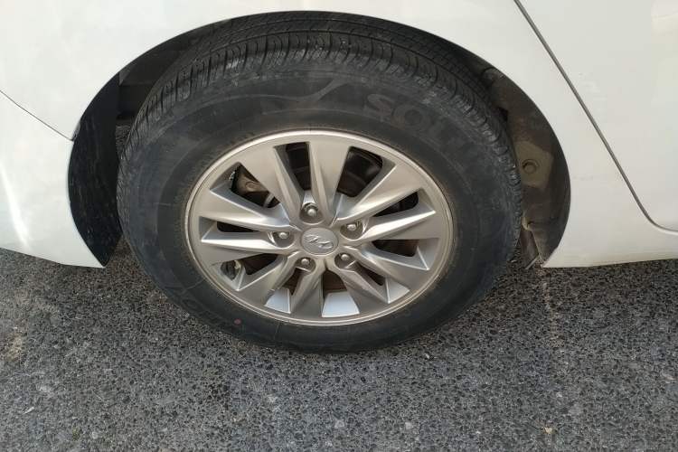 Used Hyundai Celesta 2018 1.6L Automatic GL Enjoyment Edition China VI compliant