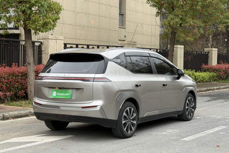 Used AION Y 2023 Plus 510 Enjoy Edition Rear Right 45 Deg