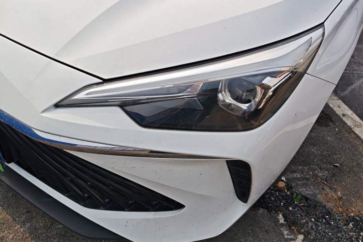 Used Roewe i5 2023 1.5L Manual Comfort Edition