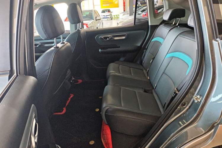 Used AION Y 2023 Younger Star Edition