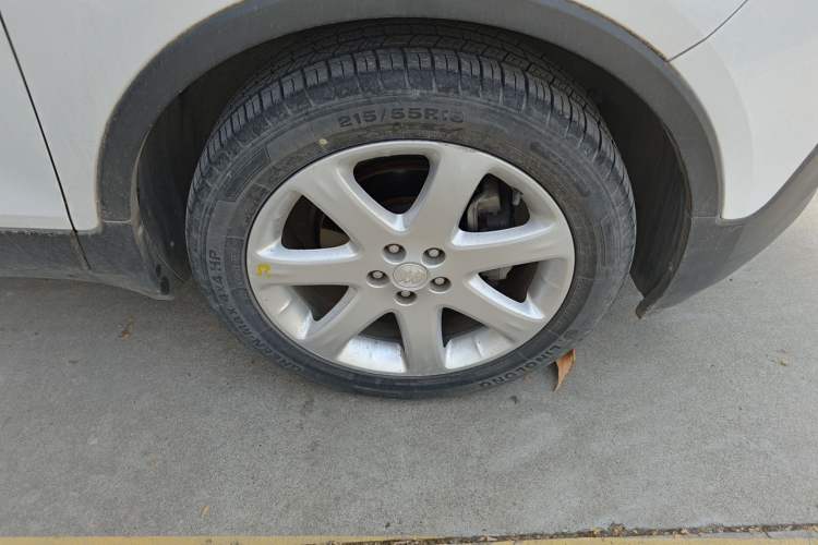 Used Buick Encore 2015 1.4T Automatic Two-Wheel Drive Urban Elite Version