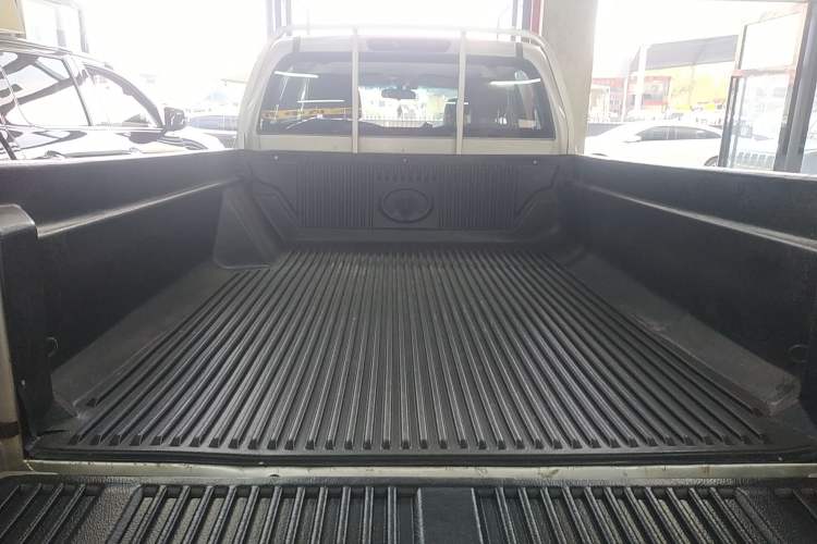 Used Great Wall Wingle 5 2023 2.0T Diesel Two-Wheel Drive Elite Flatbed Truck Trunk