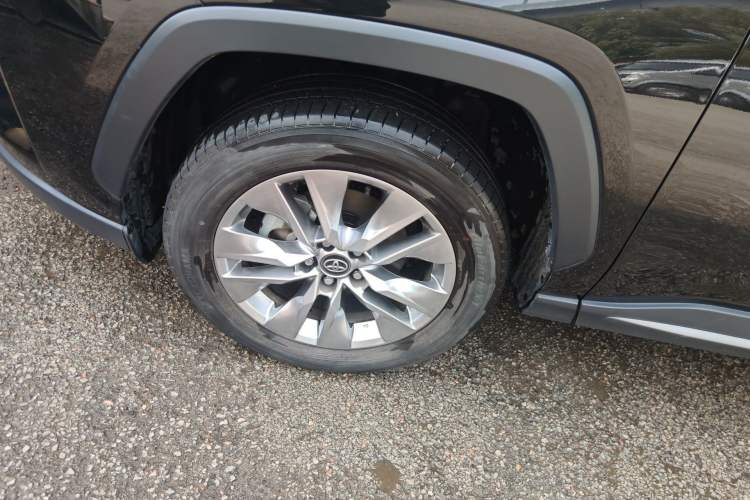 Used Toyota Wildlander 2023 2.0L CVT Two-Wheel Drive Leading Edition Left Front Wheel Hub