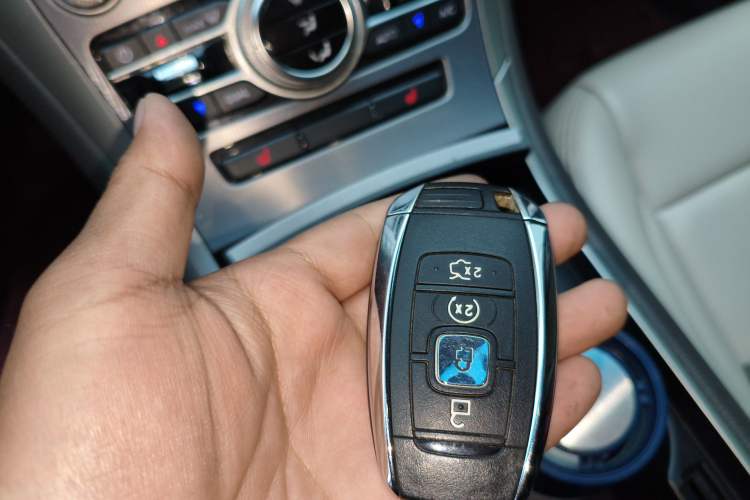 Used Lincoln MKZ 2019 2.0T Luxury Edition China VI
