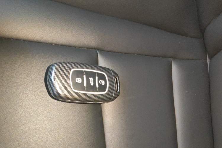 Used Geely Auto Emgrand X7 Sport 2016 1.8TD Automatic Smart Model Interior 1