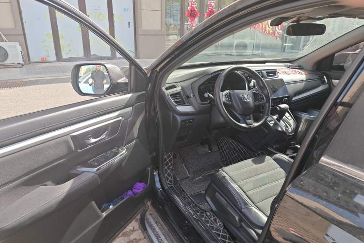 Used Honda CR-V 2021 240TURBO CVT Two-Wheel Drive Urban Edition Driver Seat