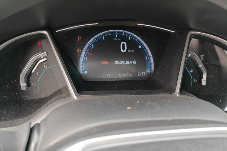 Used Honda Civic 2019 220TURBO CVT Dynamic Edition China V Odometer Close Up