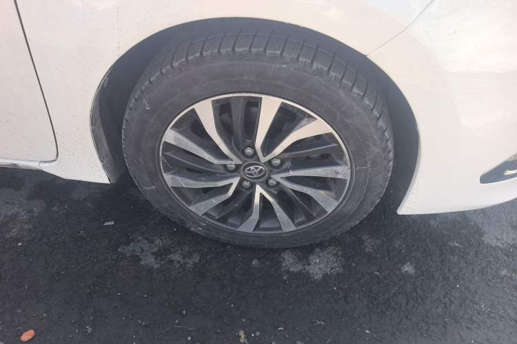 Used Toyota Corolla 2017 Revised Dual-Engine 1.8L E-CVT Leading Edition