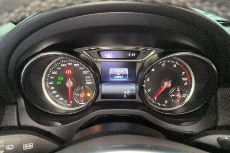 Used Mercedes-Benz GLA 2019 GLA 200 Dynamic Edition Instrument Cluster