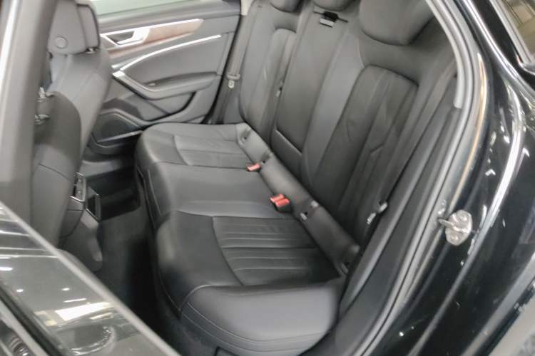 Used Audi A6 (Import) 2021 allroad quattro Explorer 55 TFSI Prestige Off-Road Model