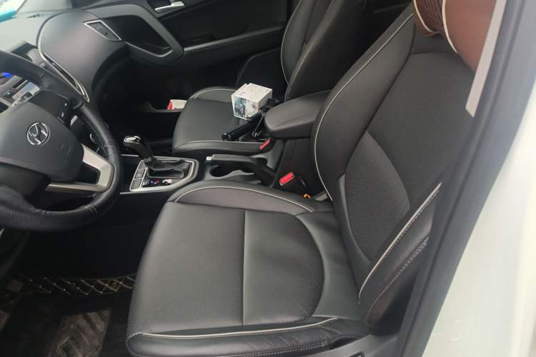 Used Hyundai ix25 2015 1.6L Automatic Two-Wheel Drive Smart GLS Trim