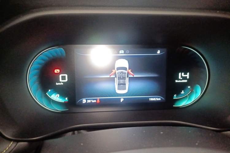 Used Roewe i5 2021 Revised Version 1.5L CVT Diamond Edition
