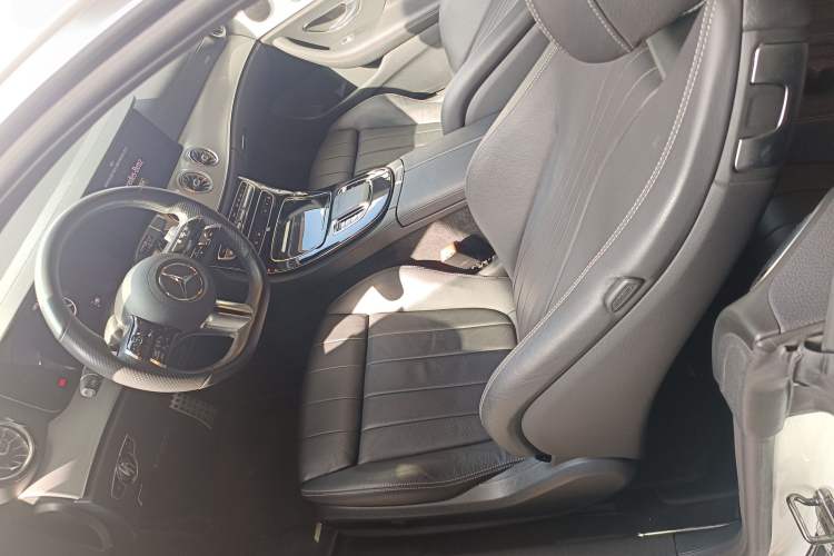 Used Mercedes-Benz E-Class 2021 E 260 Coupe Left Front Seat