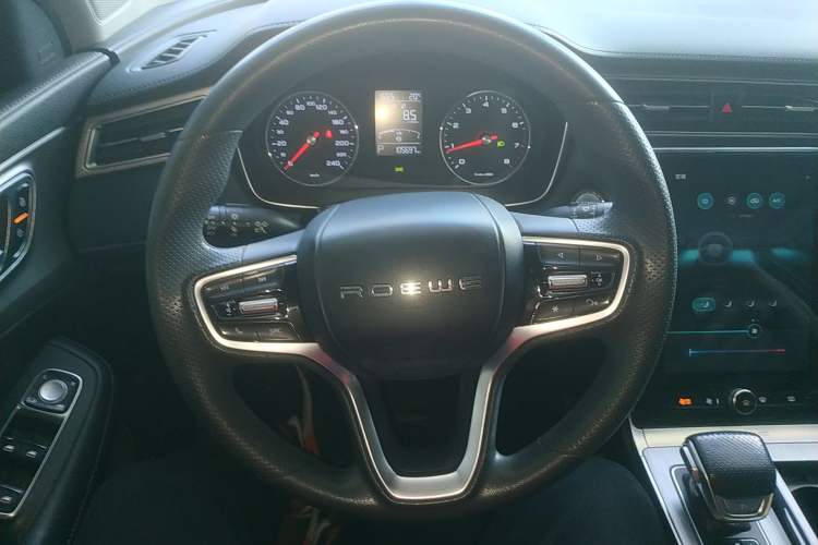 Used Roewe RX5 2020 PLUS 300TGI Automatic Ali National Style Luxury Edition
