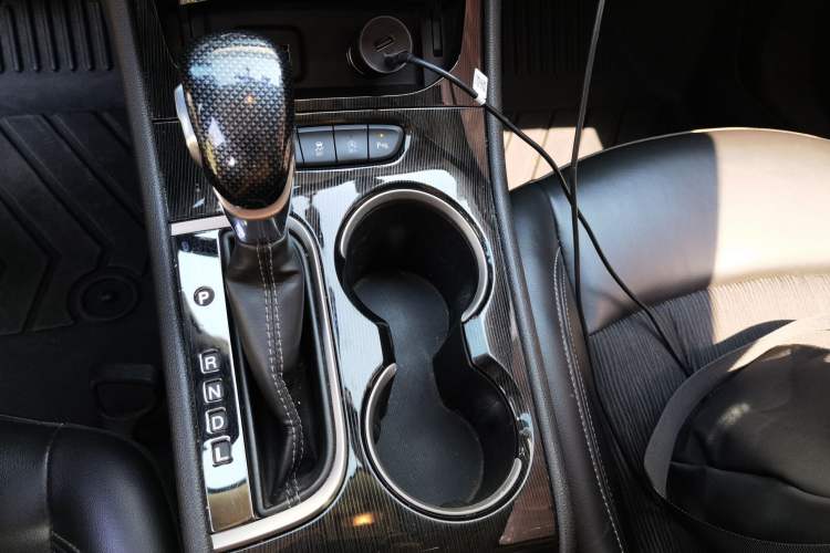 Used Buick Verano 2017 Sedan 20T Dual-Clutch Leading Model Gear Lever