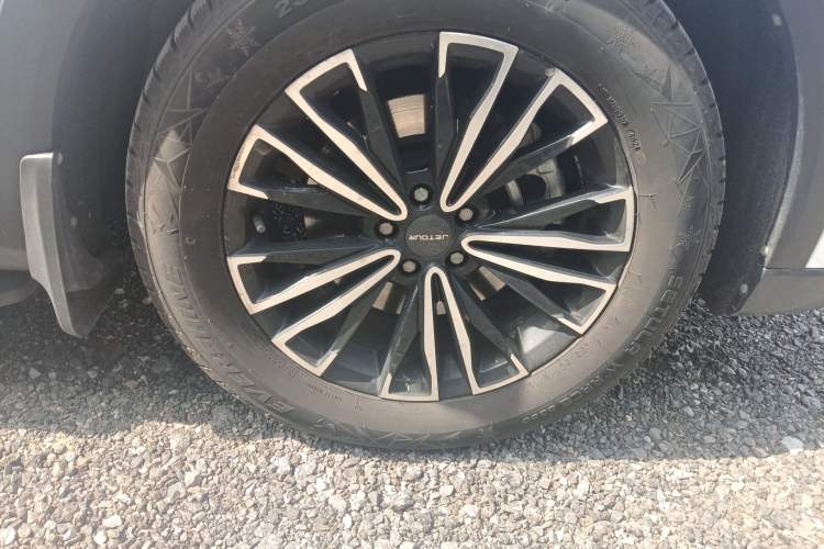 Used JETOUR X70 PLUS 2021 Revised Version 1.5T DCT ShanPRO 5-Seater Right Front Wheel Hub