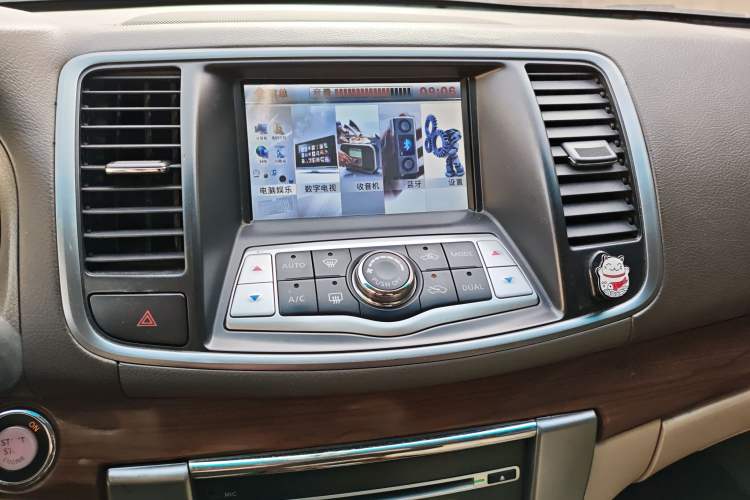 Used Nissan Teana 2011 2.5L XL Glory Edition Audio And AC Panel