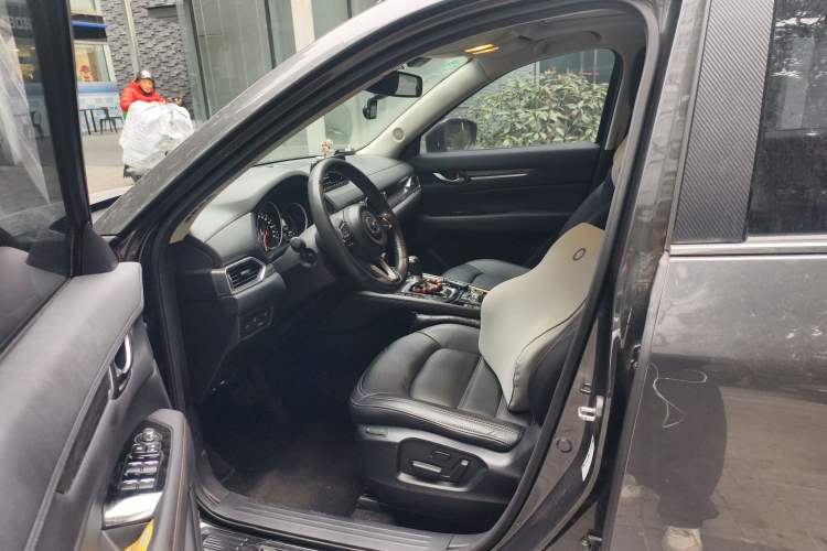 Used Mazda CX-5 2017 2.5L Automatic 2WD ZhiZun Version China V Standard