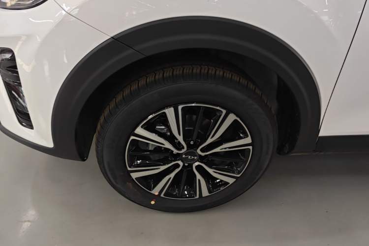 Used Kia kx1 Stonic 2026 Model 1.4L Fun Enjoyment Automatic Edition