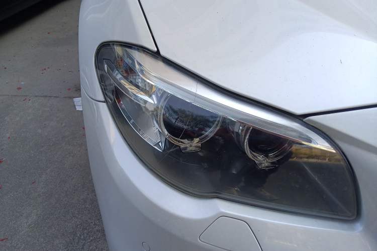 Used BMW 5 Series 2014 520i Elegant Edition Right Front Headlight