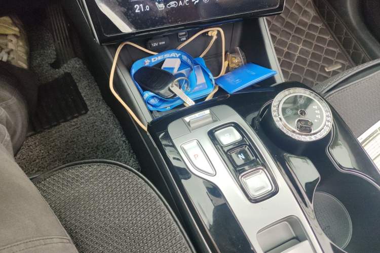 Used Hyundai Tucson 2022 Tucson L 1.5T DCT LUX Prestige Edition N Line Gear Lever