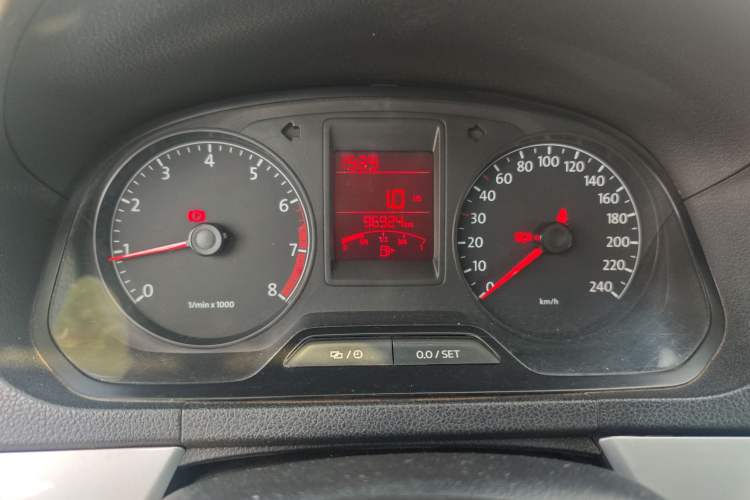 Used Volkswagen Jetta 2013 1.6L Manual Comfort Model