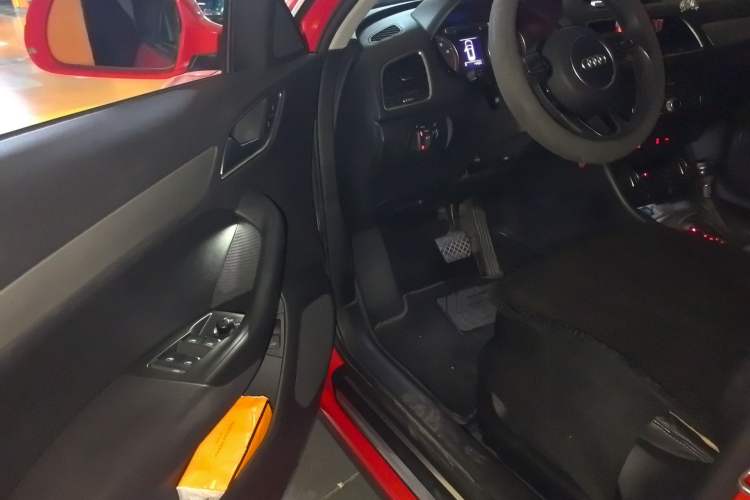 Used Audi Q3 2016 30 TFSI Fashion Model