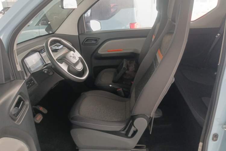 Used Wuling Hongguang MINIEV 2021 Macaron Fashion Model Lithium Iron Phosphate
