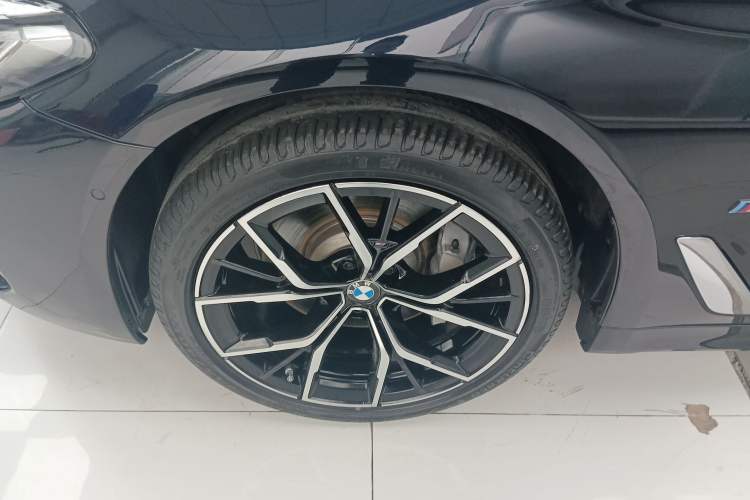 Used BMW 5 Series 2022 Revised Version 3 530Li Luxury Edition M Sport Package
