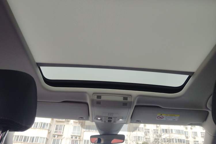 Used Volkswagen Tayron 2023 280TSI Two-Wheel-Drive Luxury Plus Advanced Version