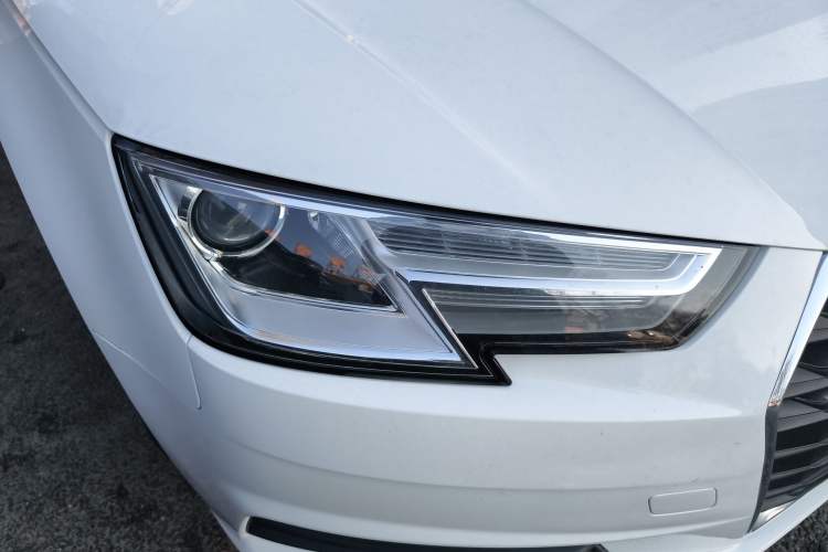 Used Audi A4L 2017 Plus 40 TFSI Ambition Model Right Front Headlight