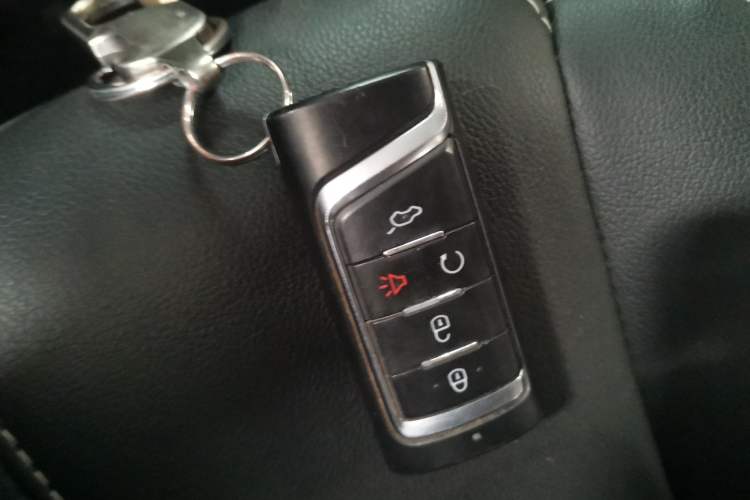 Used GAC Trumpchi M6 2021 270T DCT Prestige Edition (7-seater) Interior 1