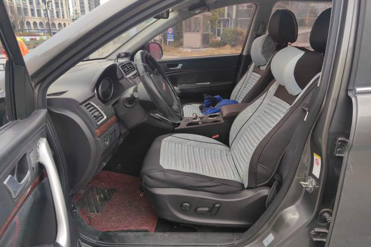 Used Haval H6 2013 Sport Edition 1.5T Manual Two-Wheel Drive Prestige Model