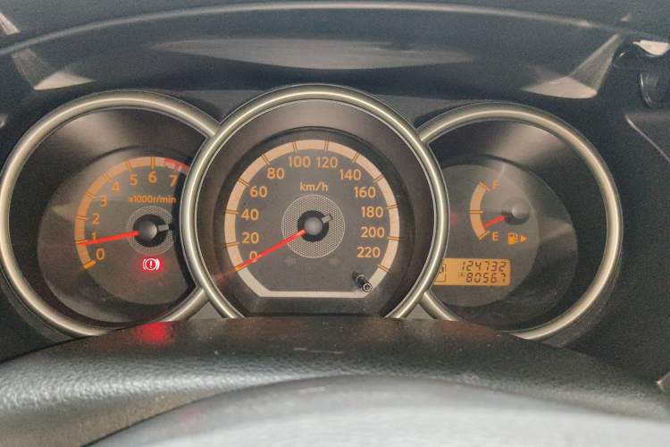 Used Nissan Livina 2008 Jingrui 1.6L Automatic Smart Edition Instrument Cluster