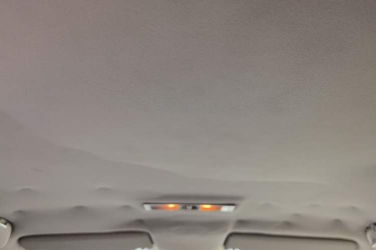 Used Volkswagen Lavida 2011 1.6L Automatic PinYou Edition Headliner