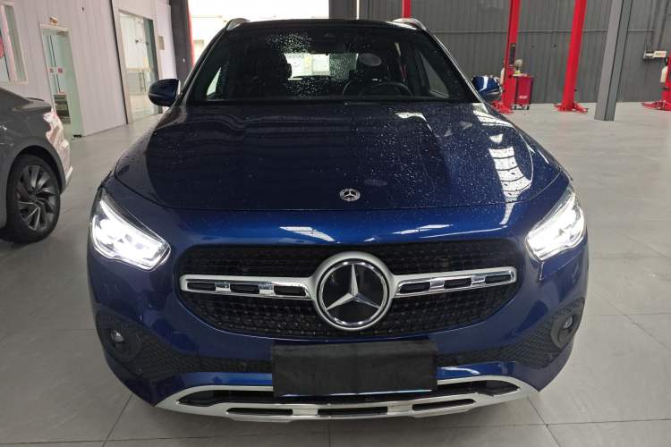 Used Mercedes-Benz GLA 2022 Facelifted GLA 200 Front