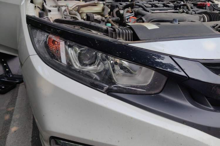 Used Honda Civic 2019 220TURBO CVT Dynamic Edition China VI Right Front Headlight