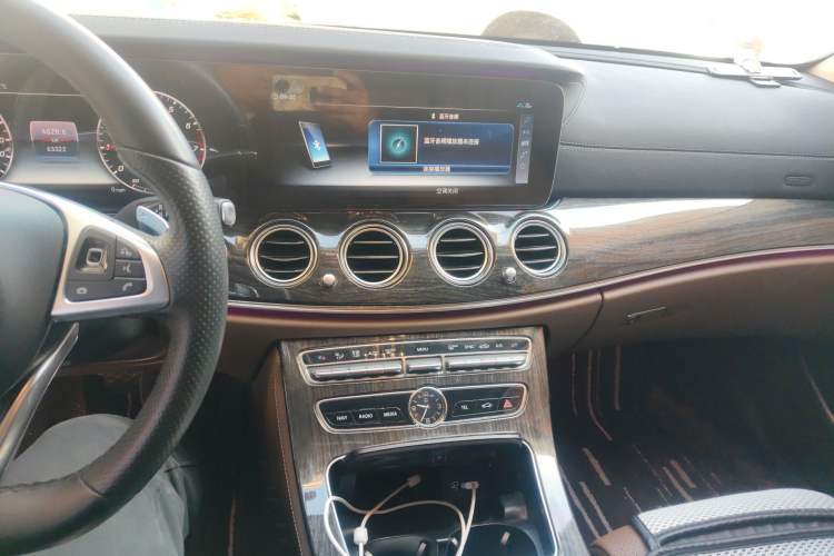 Used Mercedes-Benz E-Class 2018 E 200 L Sport 4MATIC Audio And AC Panel