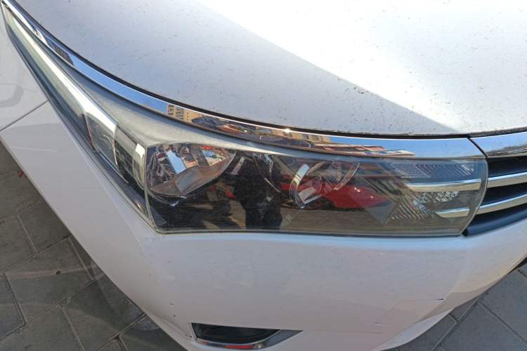 Used Toyota Corolla 2014 1.6L CVT GL Right Front Headlight